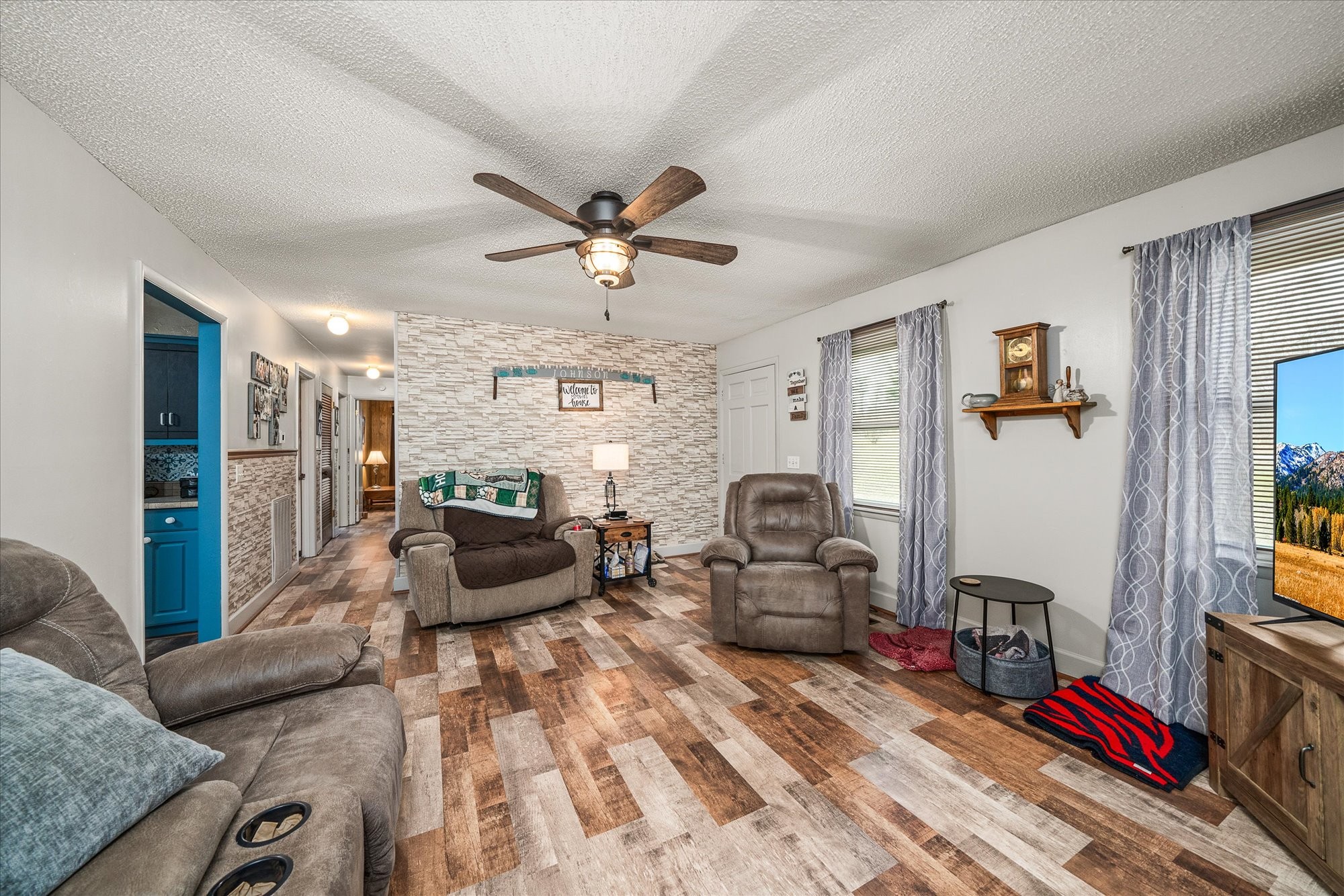 818 Fox Ridge Road Cookeville, TN 38501 - Photo 3 of 32 Gallery Image 3