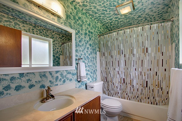 14205 145th Place Southeast Renton, WA 98059 - Photo 12 of 14 Gallery Image 12