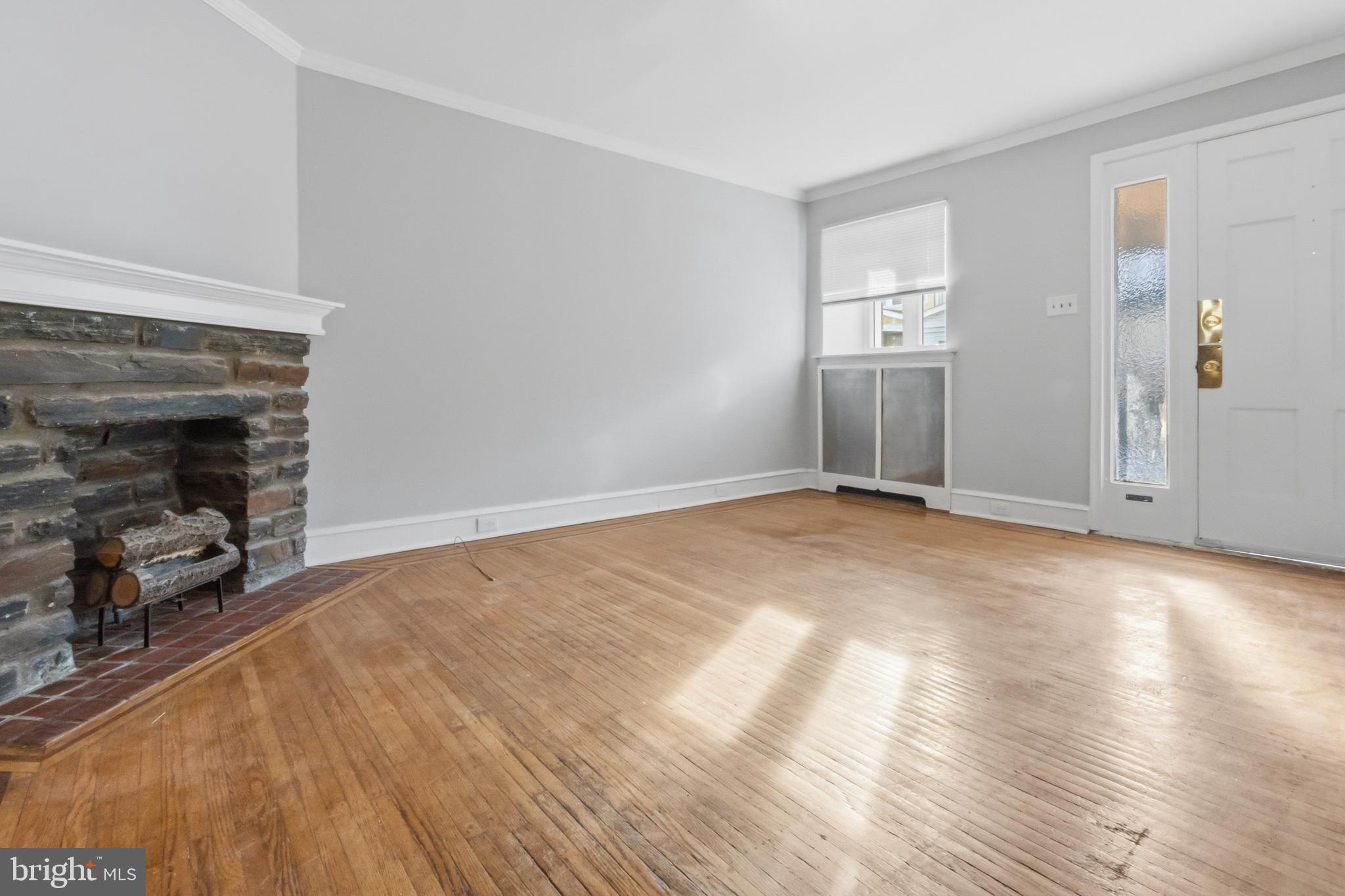 7261 Calvin Road Upper Darby, PA 19082 - Photo 4 of 23