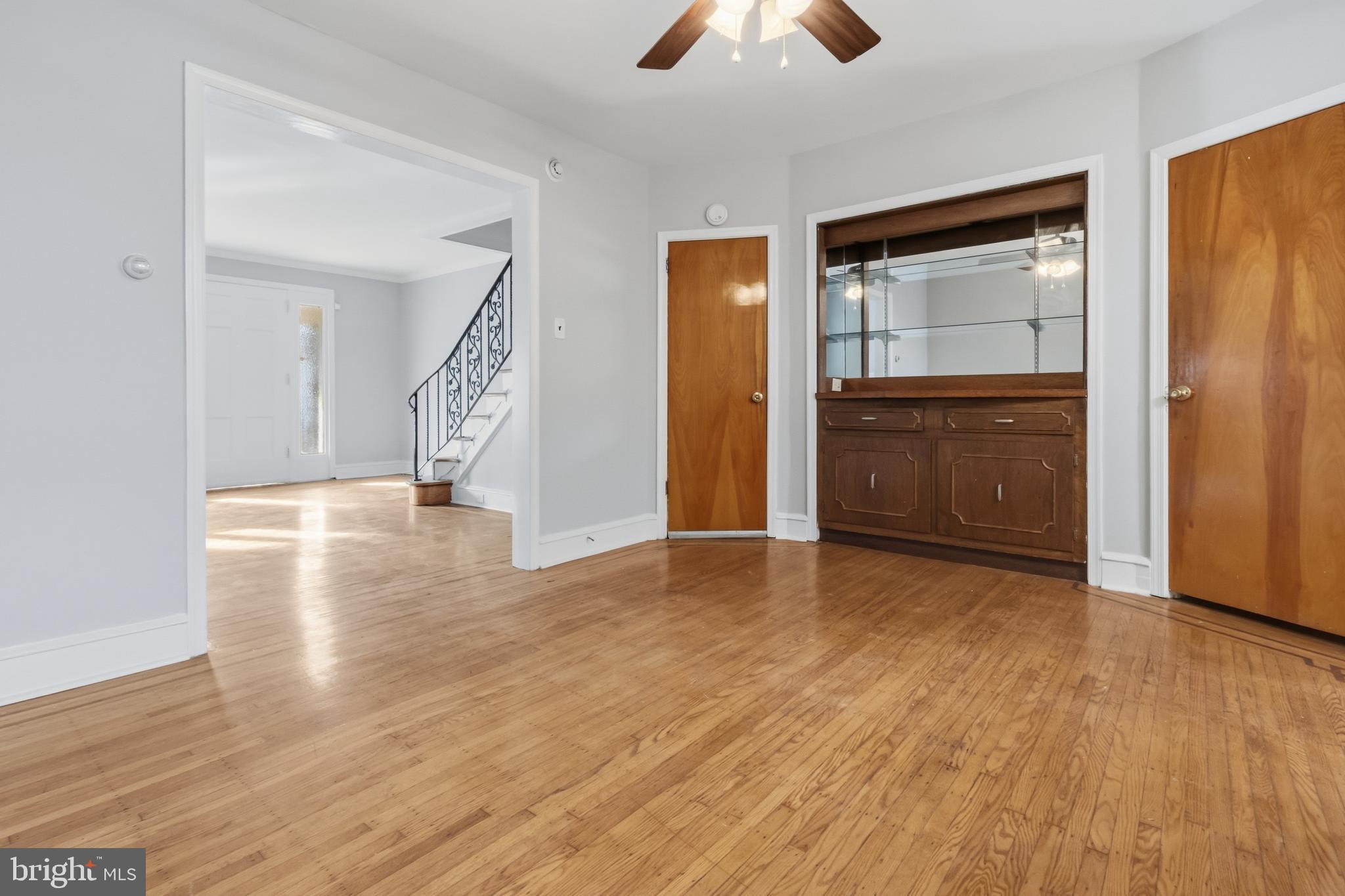 7261 Calvin Road Upper Darby, PA 19082 - Photo 5 of 23