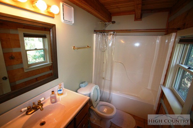 136 Eagle Rock Road Boone, NC 28607 - Photo 7 of 24 Gallery Image 7