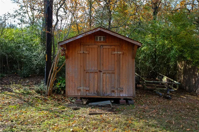 $215,000 | 3024 Westwood Main Drive, Bryan, TX 77807