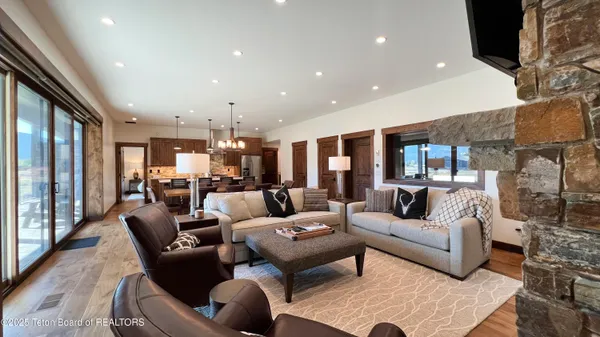 $4,150,000 | 20 Diamandis Drive, Unit 20, Alpine, WY 83128