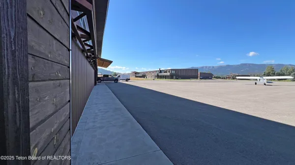 $4,150,000 | 20 Diamandis Drive, Unit 20, Alpine, WY 83128