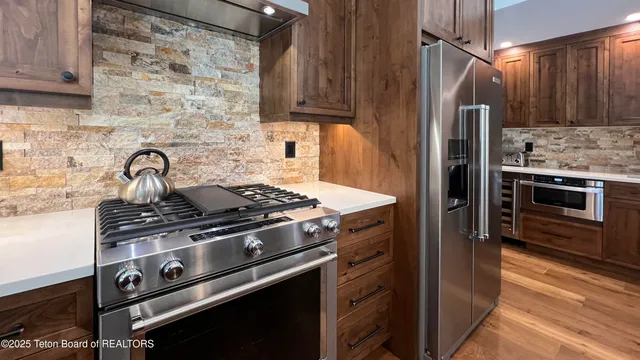 $4,150,000 | 20 Diamandis Drive, Unit 20, Alpine, WY 83128