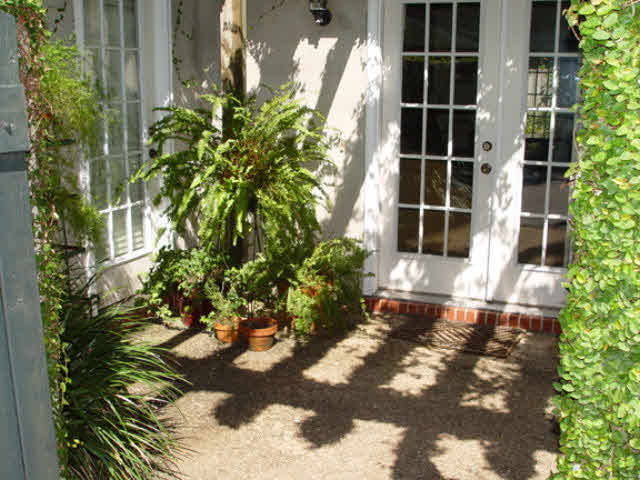 209 Fairhope Avenue Fairhope, AL 36532 - Photo 3 of 19