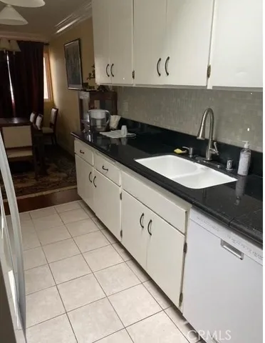 $529,500 | 125 South Sierra Madre Boulevard, Unit 304, Pasadena, CA 91107