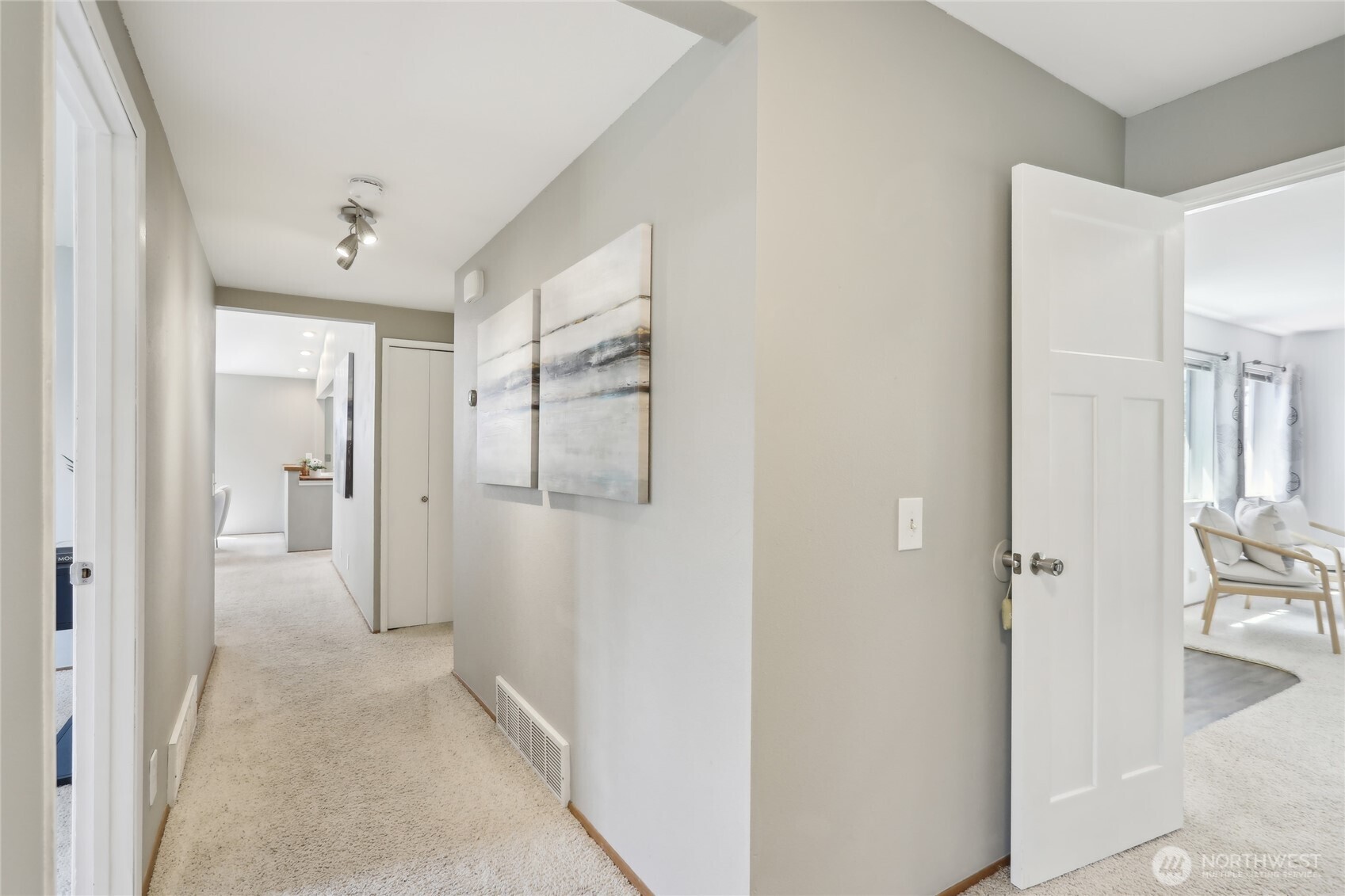 16009 12th Avenue Southwest Burien, WA 98166 - Photo 13 of 27 Gallery Image 13