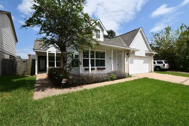 $1,900 | 12814 Ashford Meadow Drive, Houston, TX 77082