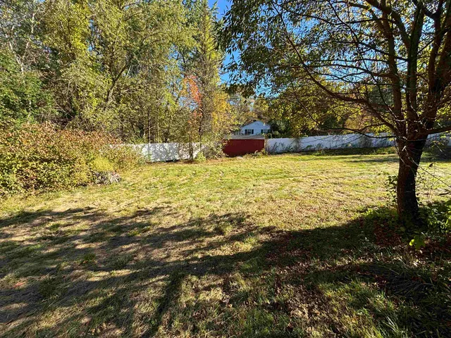 $440,000 | 2 Lincoln Drive, Bow, NH 03304