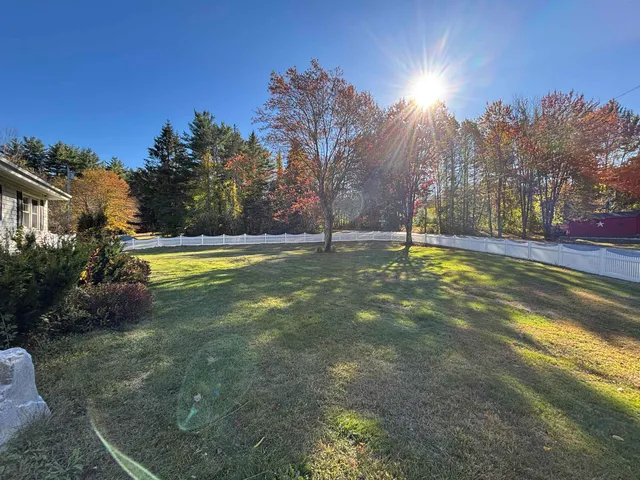 $440,000 | 2 Lincoln Drive, Bow, NH 03304