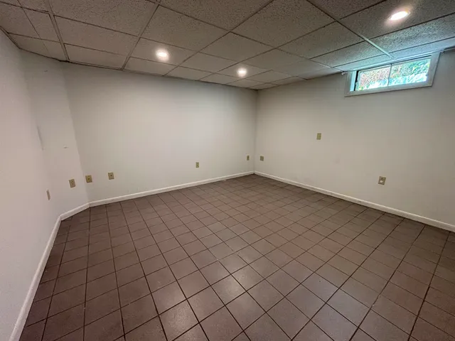 $440,000 | 2 Lincoln Drive, Bow, NH 03304