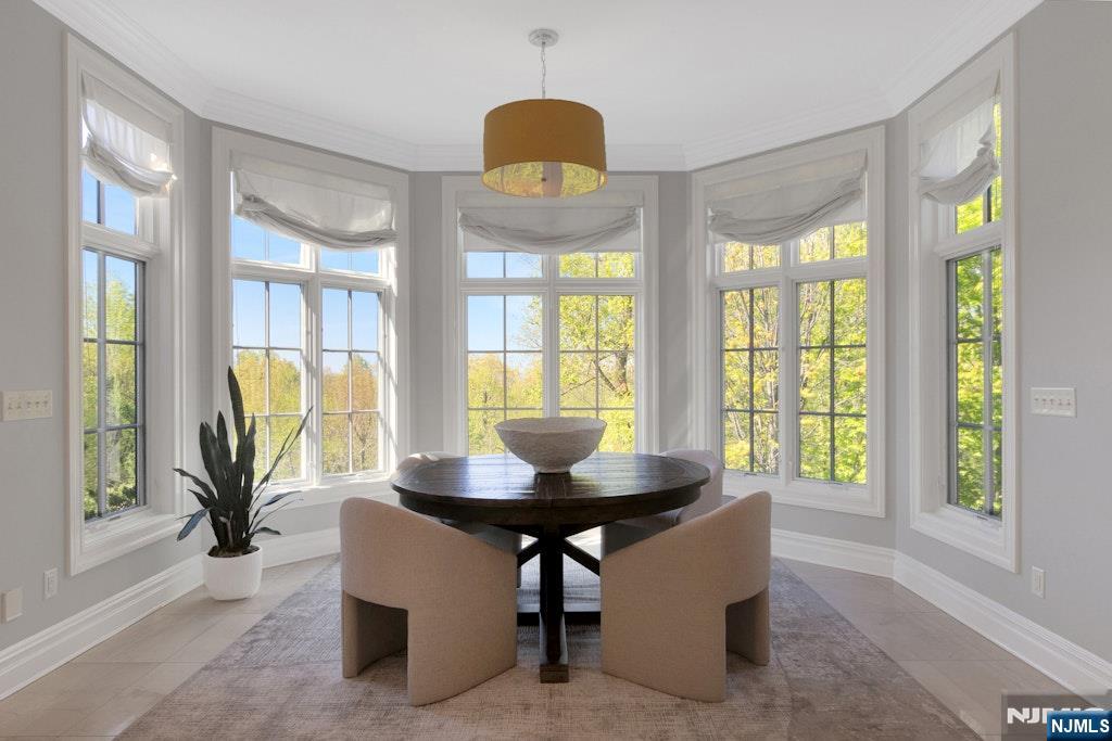 19 Autumn Terrace Alpine, NJ 07620 - Photo 20 of 45 a dining room with furniture and window