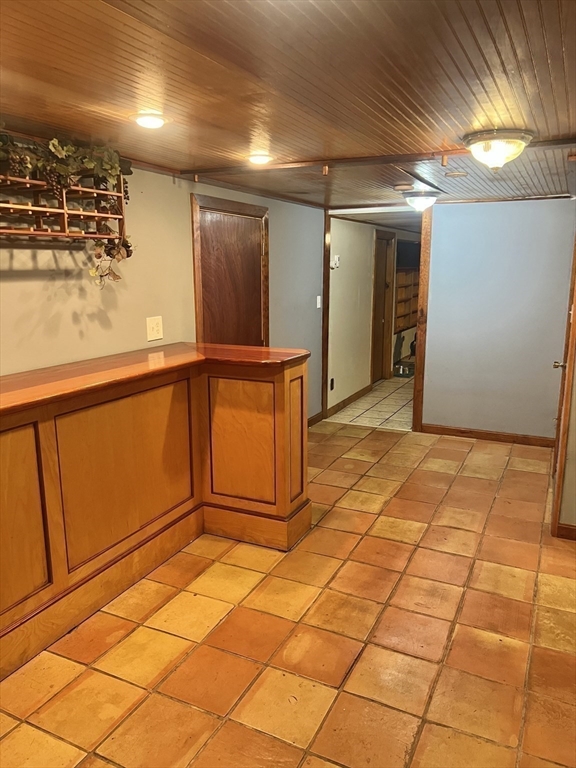 17 Lantern Road Revere, MA 02151 - Photo 16 of 30 Gallery Image 16