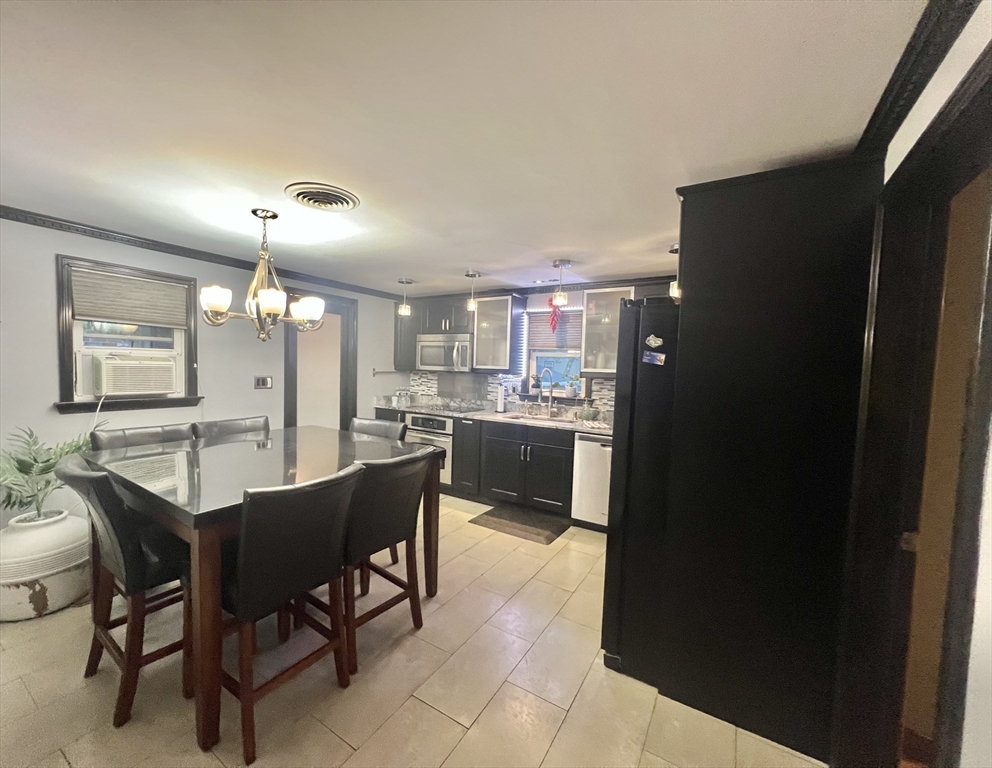 17 Lantern Road Revere, MA 02151 - Photo 4 of 30 Gallery Image 4