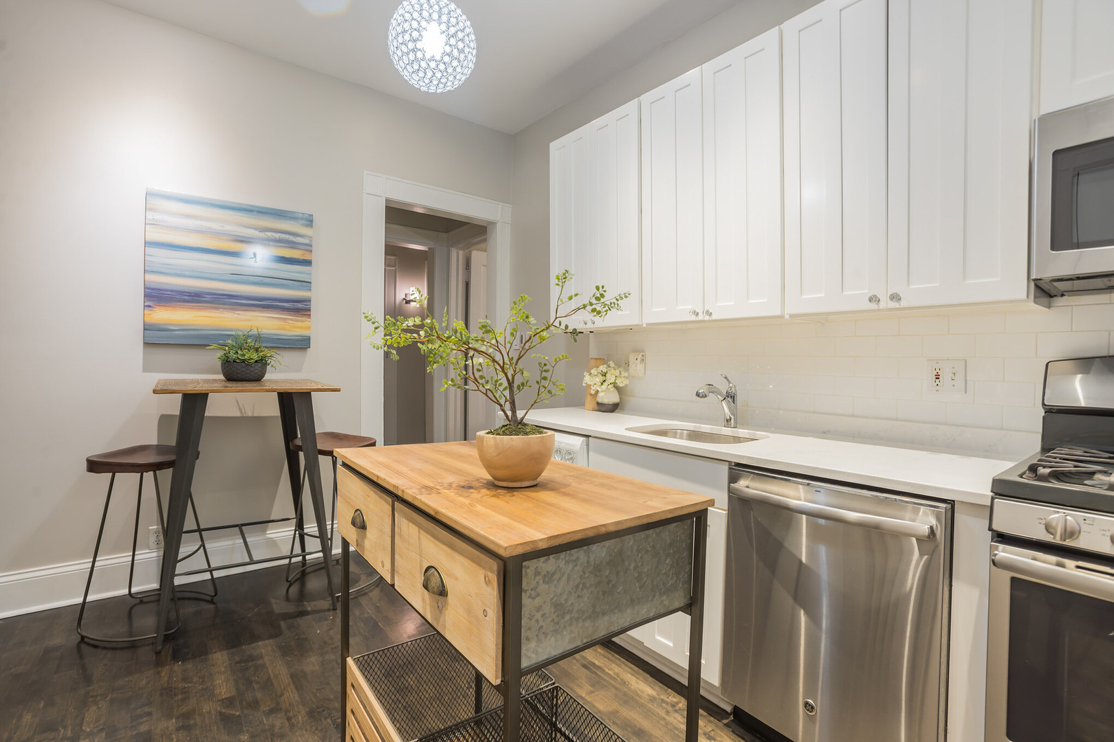 720 West Sheridan Road, Unit 1N Chicago, IL 60613 - Photo 11 of 22