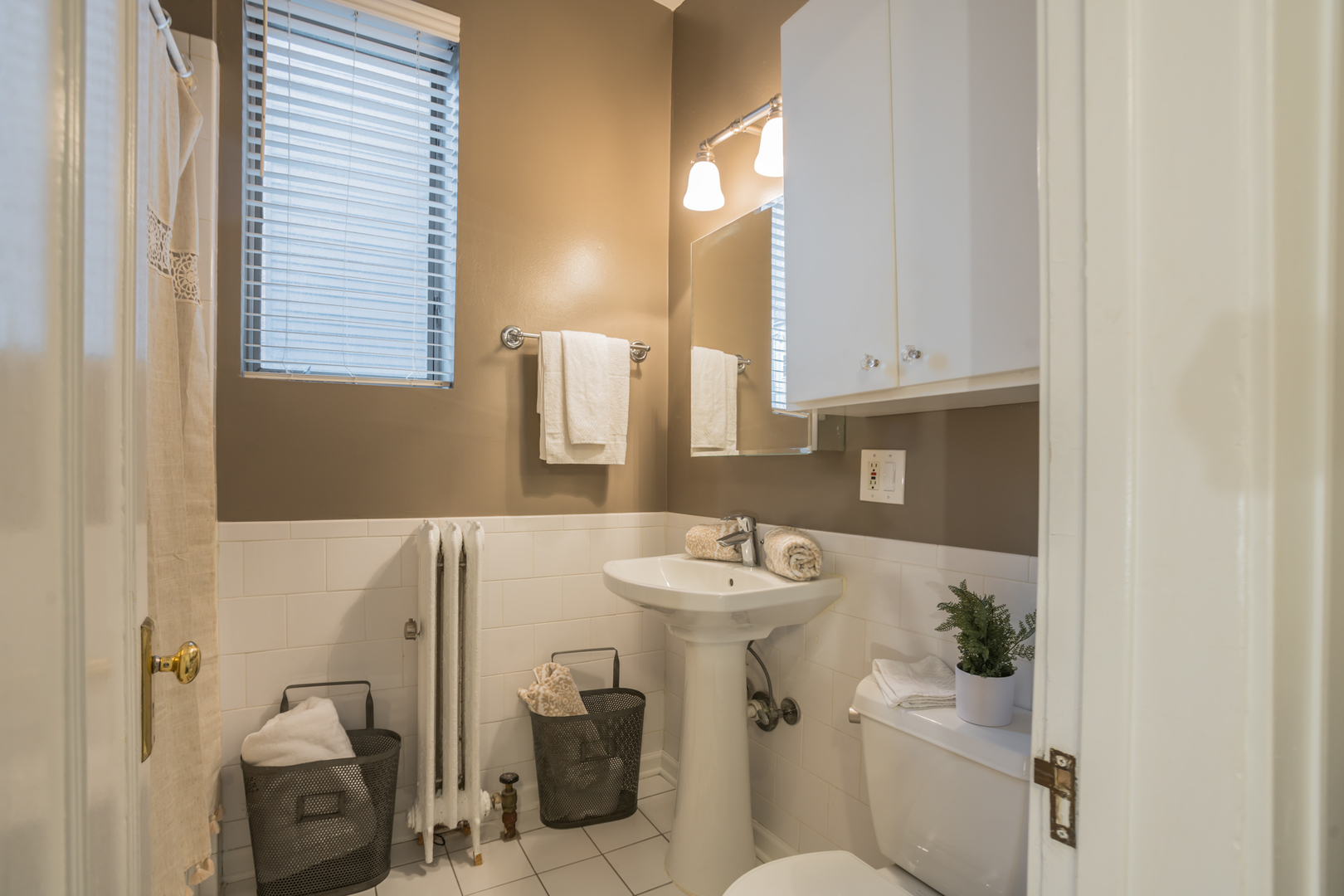 720 West Sheridan Road, Unit 1N Chicago, IL 60613 - Photo 16 of 22