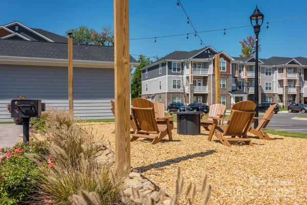 $1,436 | 12509 Crown Park Court, Unit A1, Charlotte, NC 28273