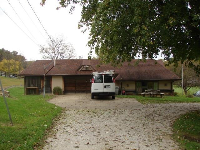 3611 Friendship Road, Unit K2 Catlettsburg, KY 41129 - Photo 5 of 22 Gallery Image 5