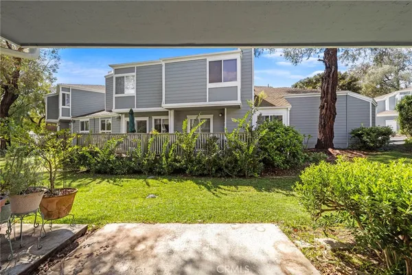 $3,850 | 407 San Nicholas Court, Laguna Beach, CA 92651