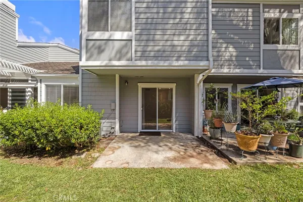 $3,850 | 407 San Nicholas Court, Laguna Beach, CA 92651