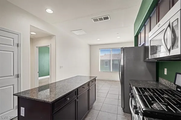 $2,245 | 4563 Townwall Street, Las Vegas, NV 89115
