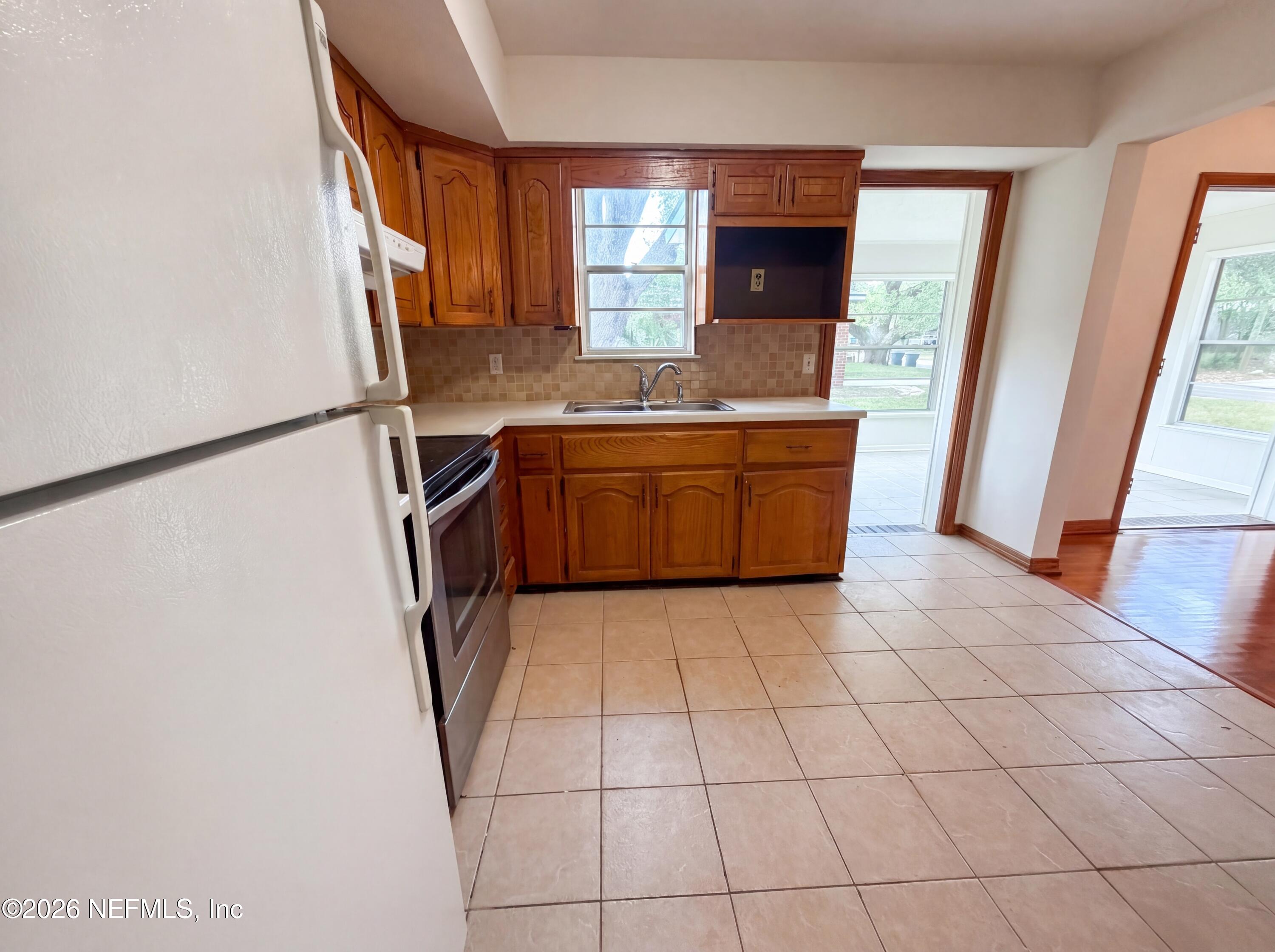 7073 Cotillion Road North Jacksonville, FL 32211 - Photo 8 of 21 photo_07