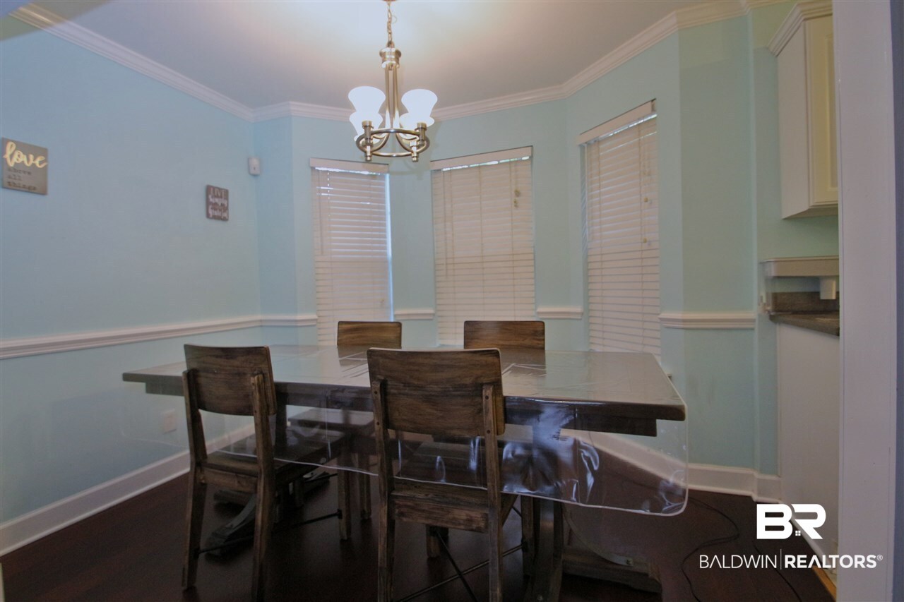 107 Avon Circle East Daphne, AL 36526 - Photo 5 of 24