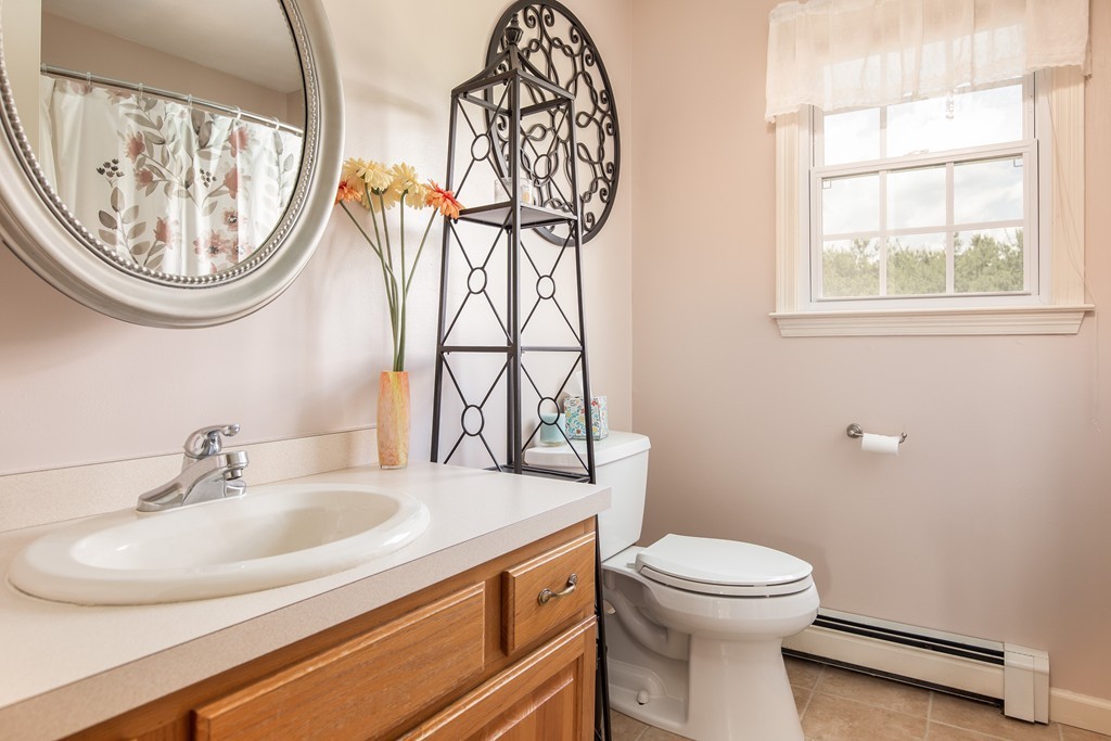 6 Henrys Path Upton, MA 01568 - Photo 28 of 30 Gallery Image 28