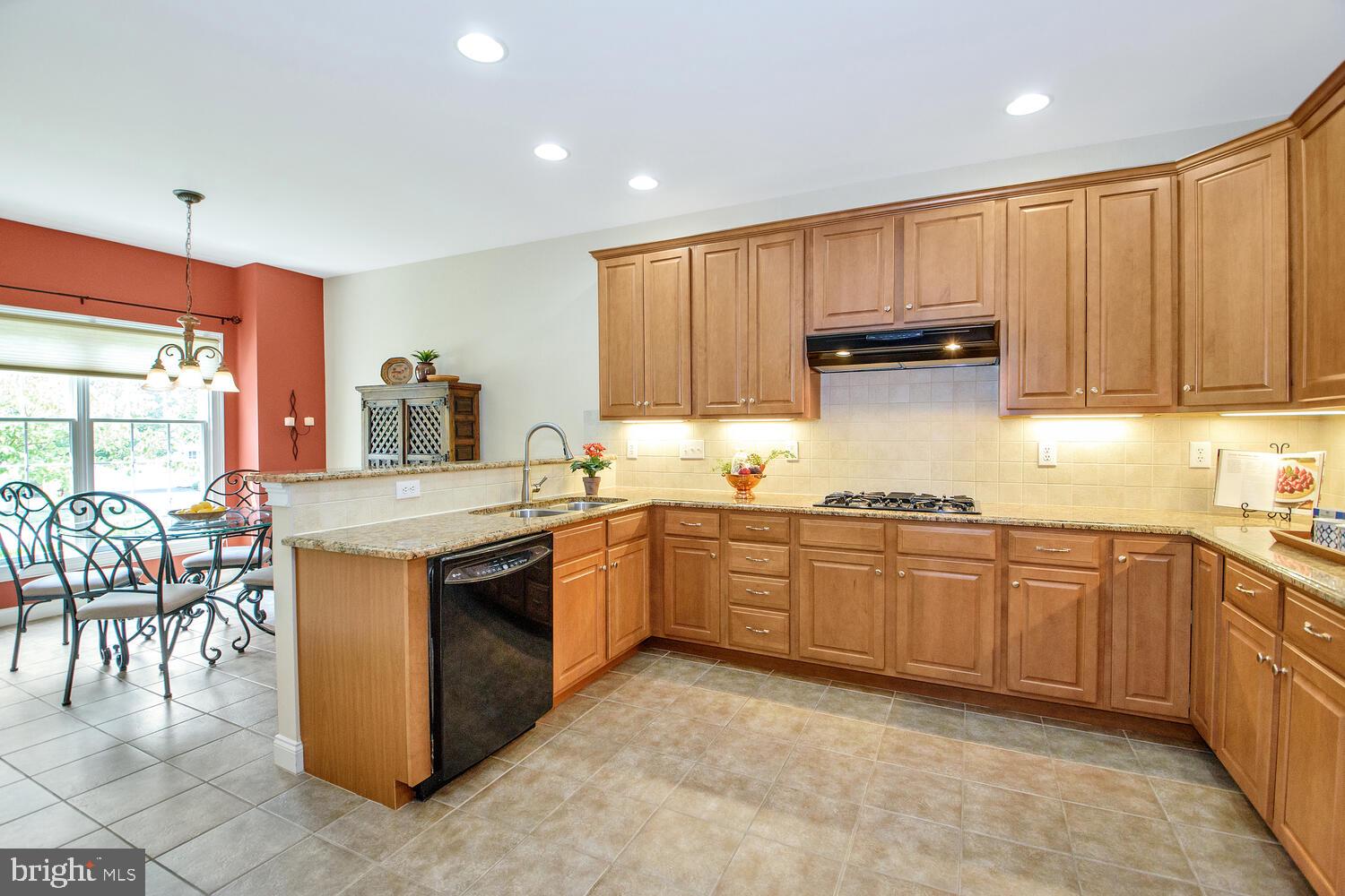 24 Sloan Road West Chester, PA 19382 - Photo 18 of 40 Breakfast bar and breakfast room
