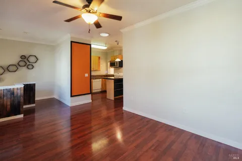 $549,000 | 134 Valley Oak Drive, Napa, CA 94558