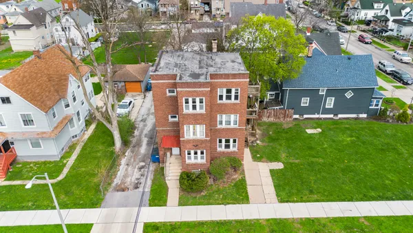 $299,900 | 1665 Aberdeen Street, Chicago Heights, IL 60411