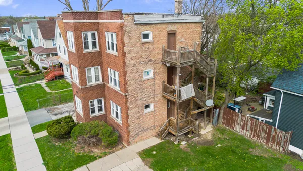 $299,900 | 1665 Aberdeen Street, Chicago Heights, IL 60411