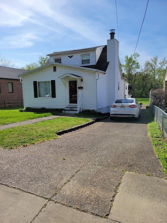 4223 Auburn Road Huntington, WV 25704 - Photo 2 of 11 Gallery Image 2