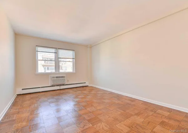 $4,800 | 101 Gedney Street, Unit 6T, Nyack, NY 10960