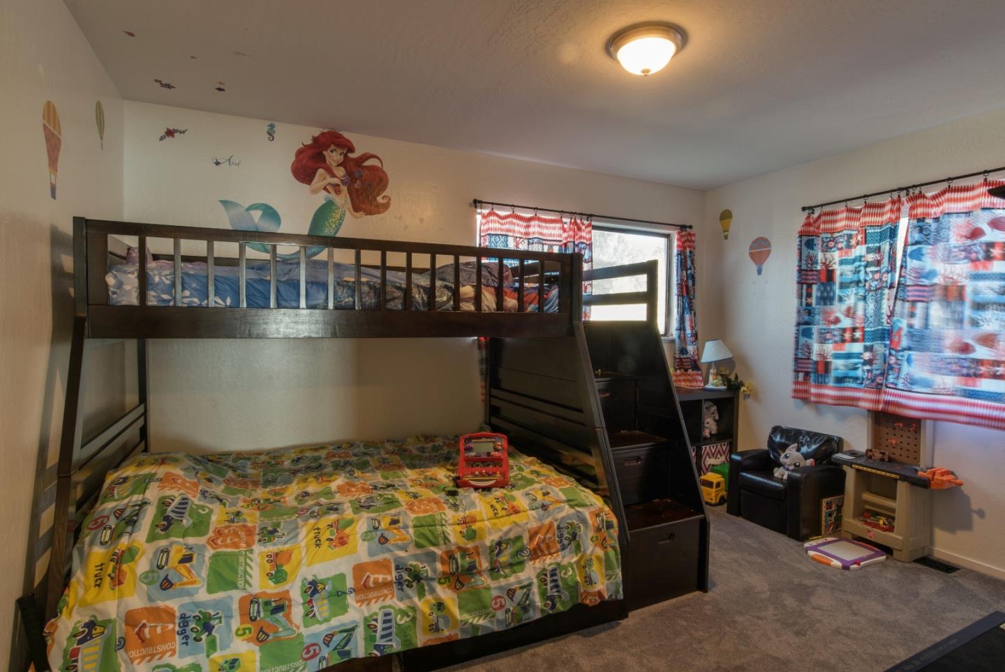 519 Strawberry Road Watsonville, CA 95076 - Photo 20 of 46 Gallery Image 20
