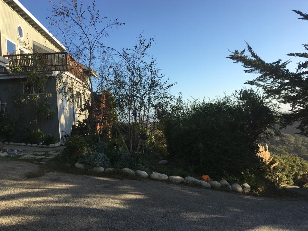 519 Strawberry Road Watsonville, CA 95076 - Photo 33 of 46 Gallery Image 33