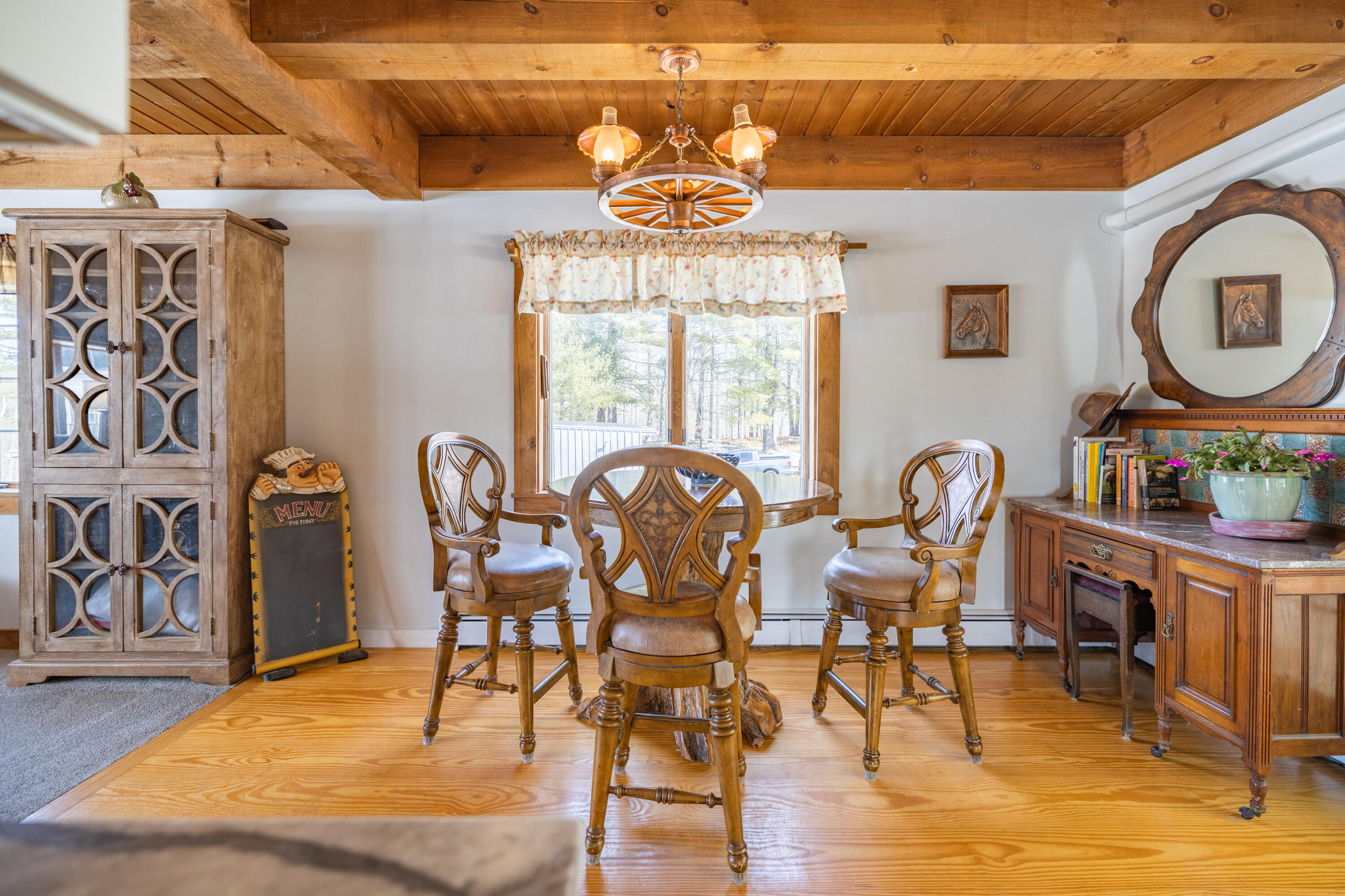 26 Garvin Road Acton, ME 04001 - Photo 20 of 99 Newer Home Dining
