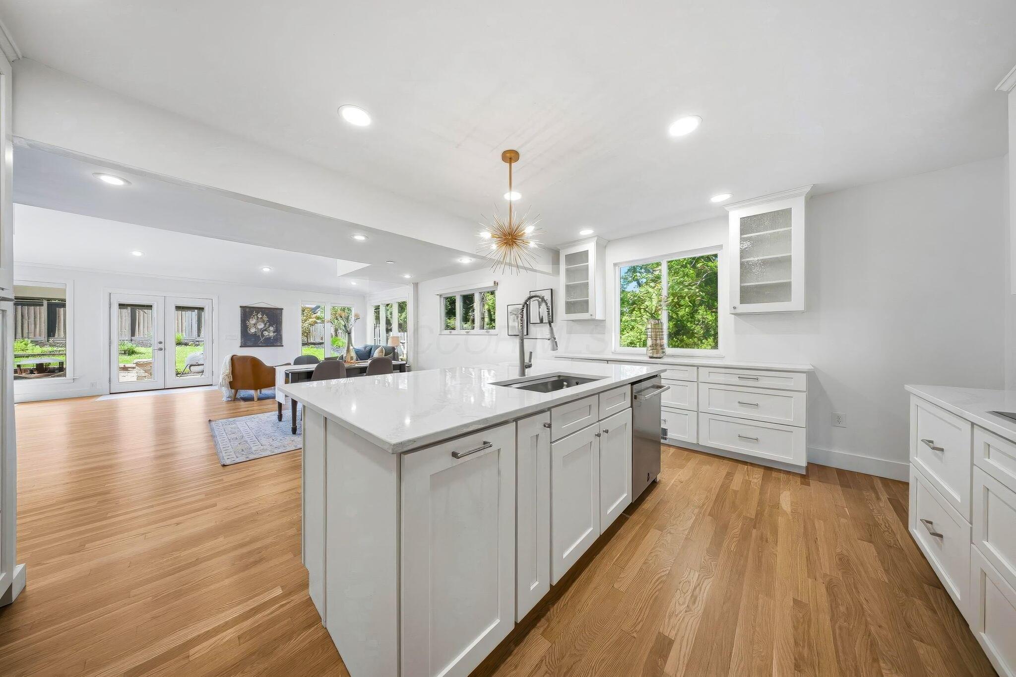 2700 Fishinger Road Upper Arlington, OH 43221 - Photo 10 of 75