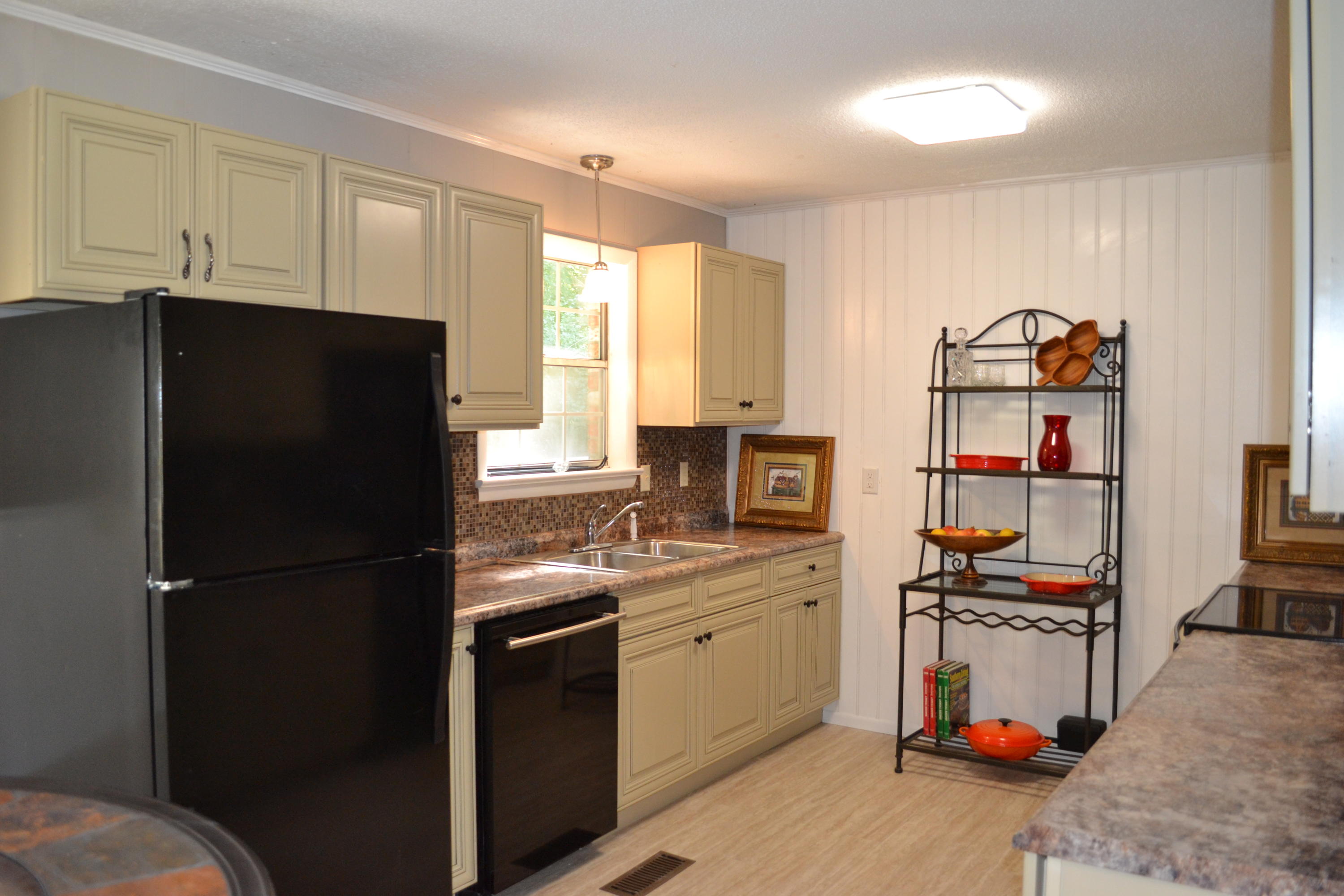367 Tabernacle Road Jasper, TN 37347 - Photo 4 of 14 DSC_0012