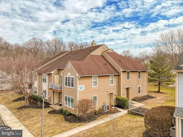 $2,200 | Harwood Court, Mount Laurel, NJ 08054