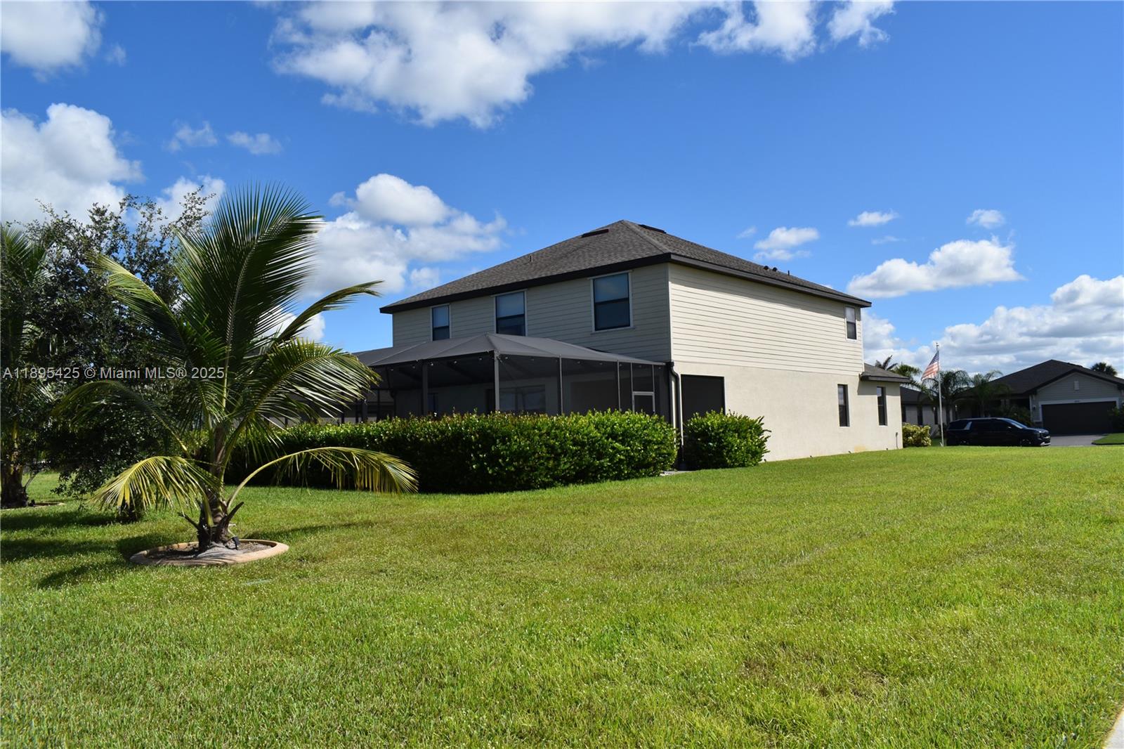 14555 Monrovia Lane Fort Myers, FL 33905 - Photo 4 of 53