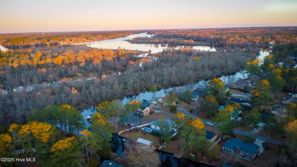 $495,000 | 107 Knotline Road, New Bern, NC 28562