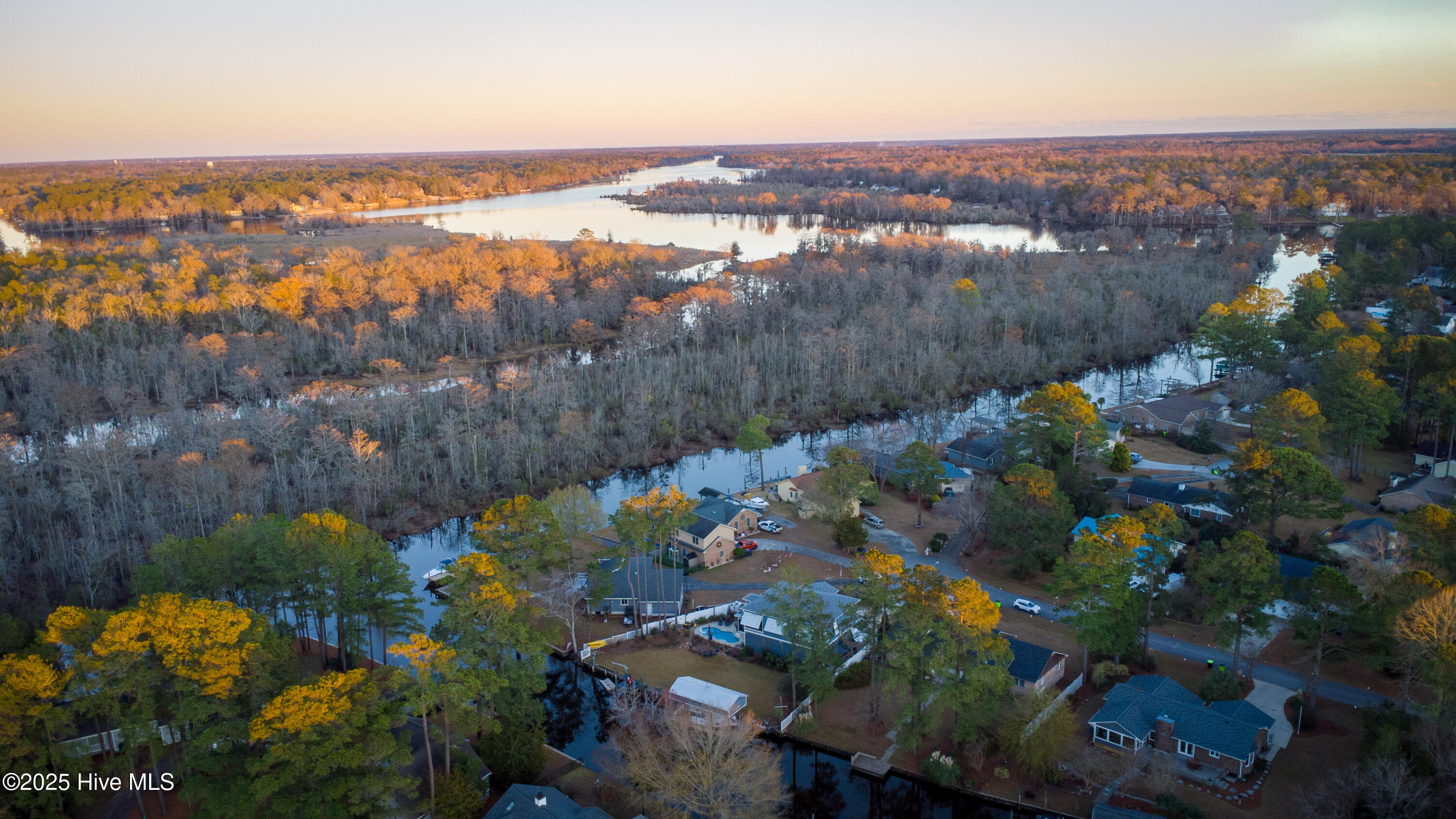 107 Knotline Road New Bern, NC 28562 - Photo 25 of 42 107 Knotline Road, New Bern, NC 28562