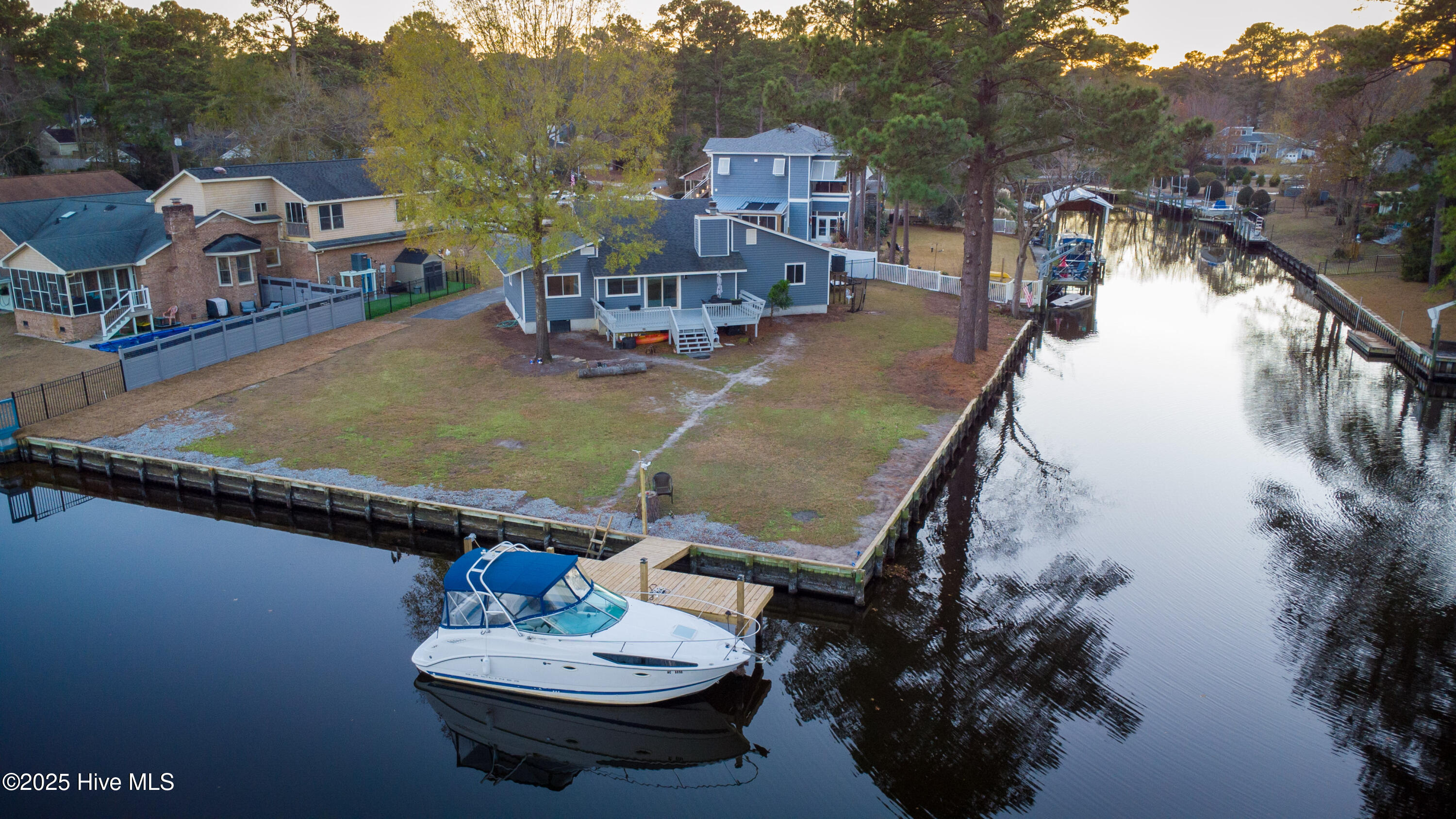 107 Knotline Road New Bern, NC 28562 - Photo 4 of 42 107 Knotline Road, New Bern, NC 28562