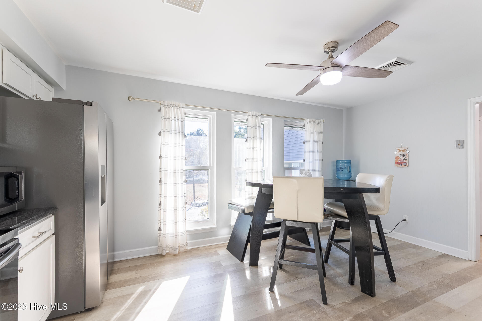 107 Knotline Road New Bern, NC 28562 - Photo 8 of 42 Kitchen