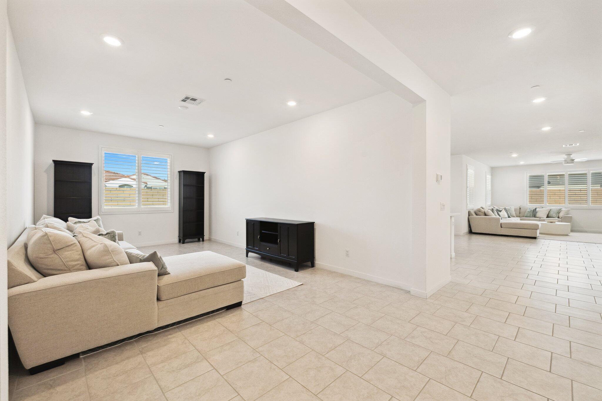 82054 Verdi Road Indio, CA 92203 - Photo 15 of 39 34-web-or-mls-2H8A1643