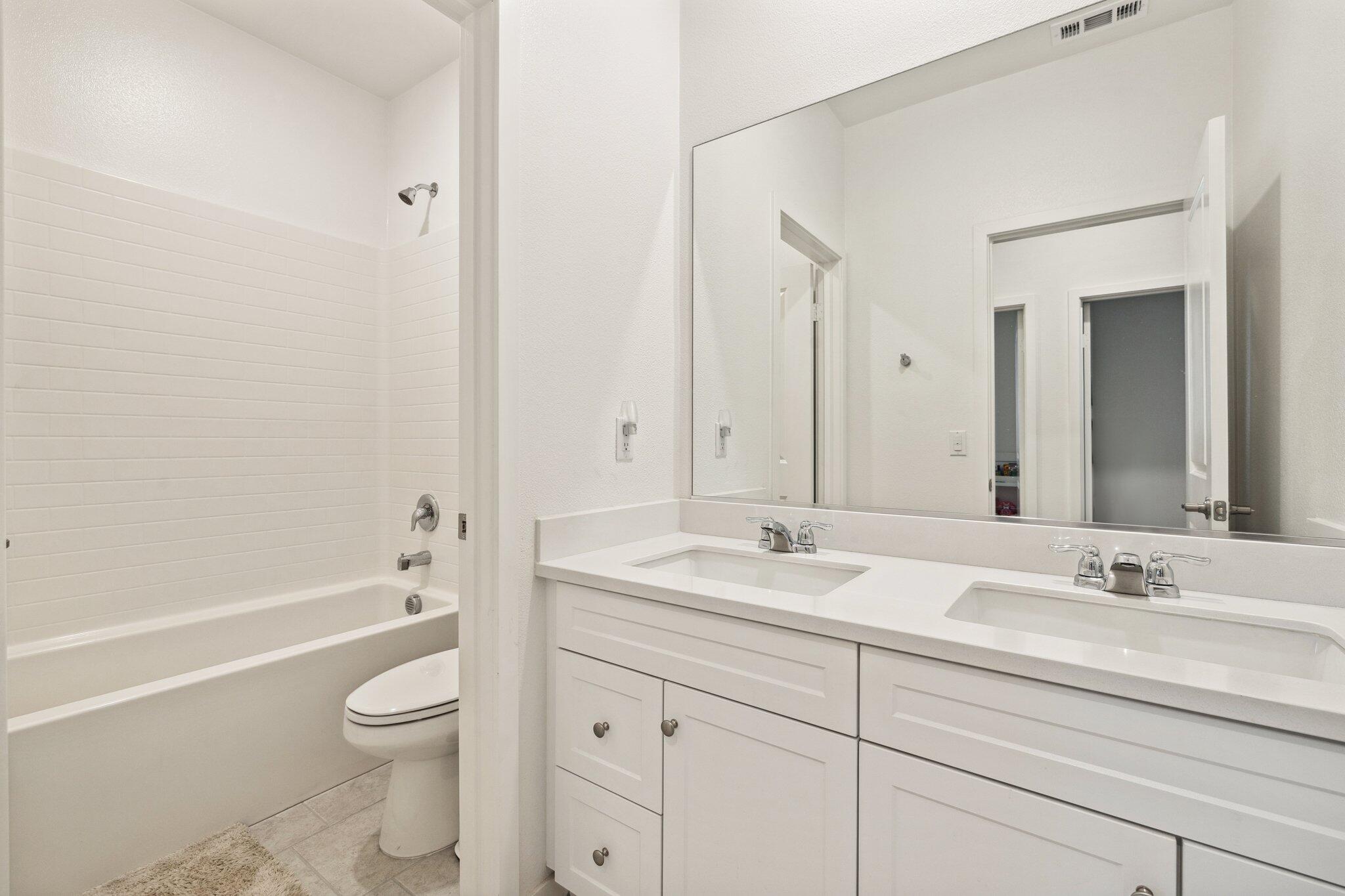82054 Verdi Road Indio, CA 92203 - Photo 26 of 39 38-web-or-mls-2H8A1663