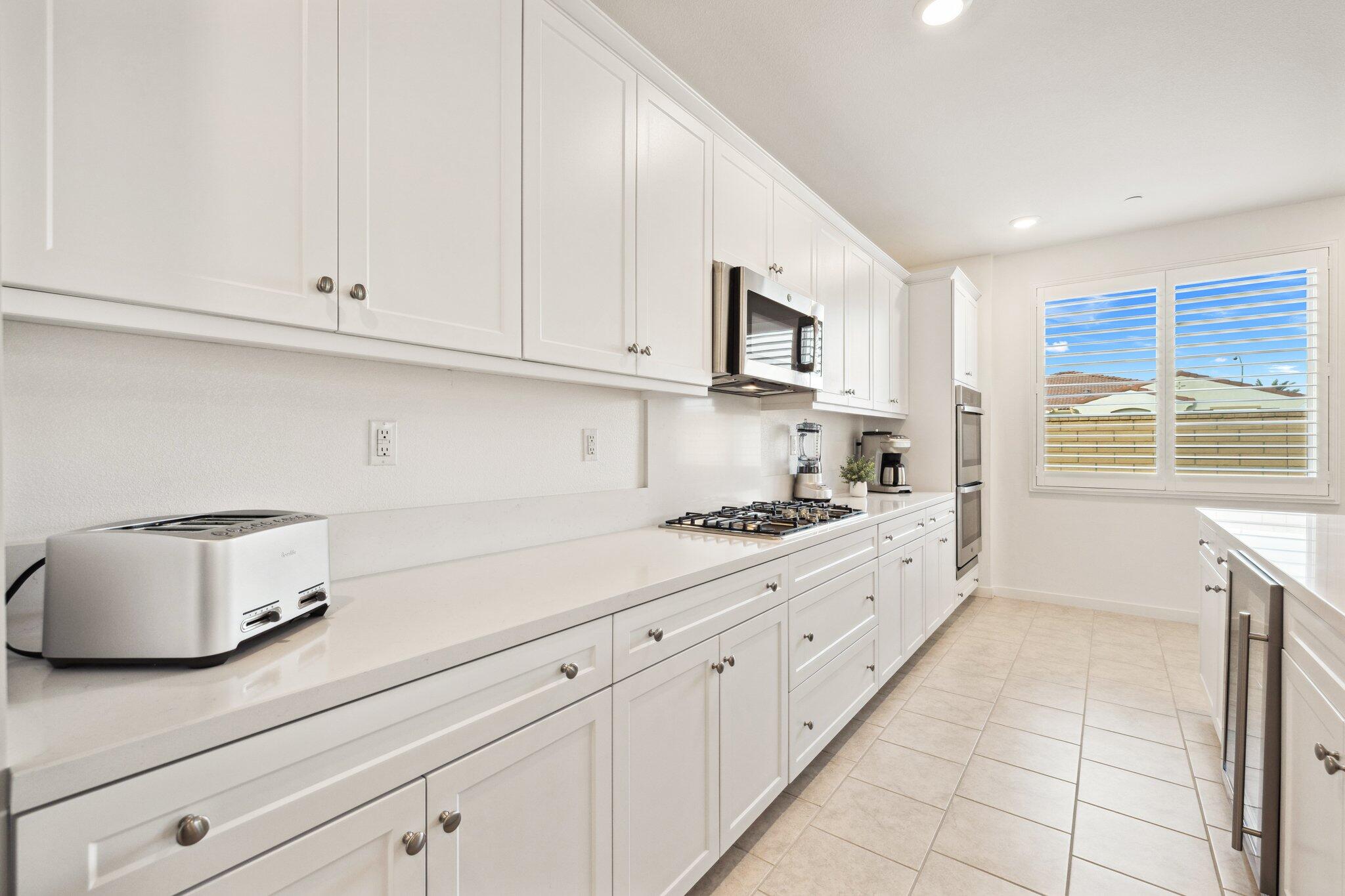 82054 Verdi Road Indio, CA 92203 - Photo 7 of 39 25-web-or-mls-2H8A1598