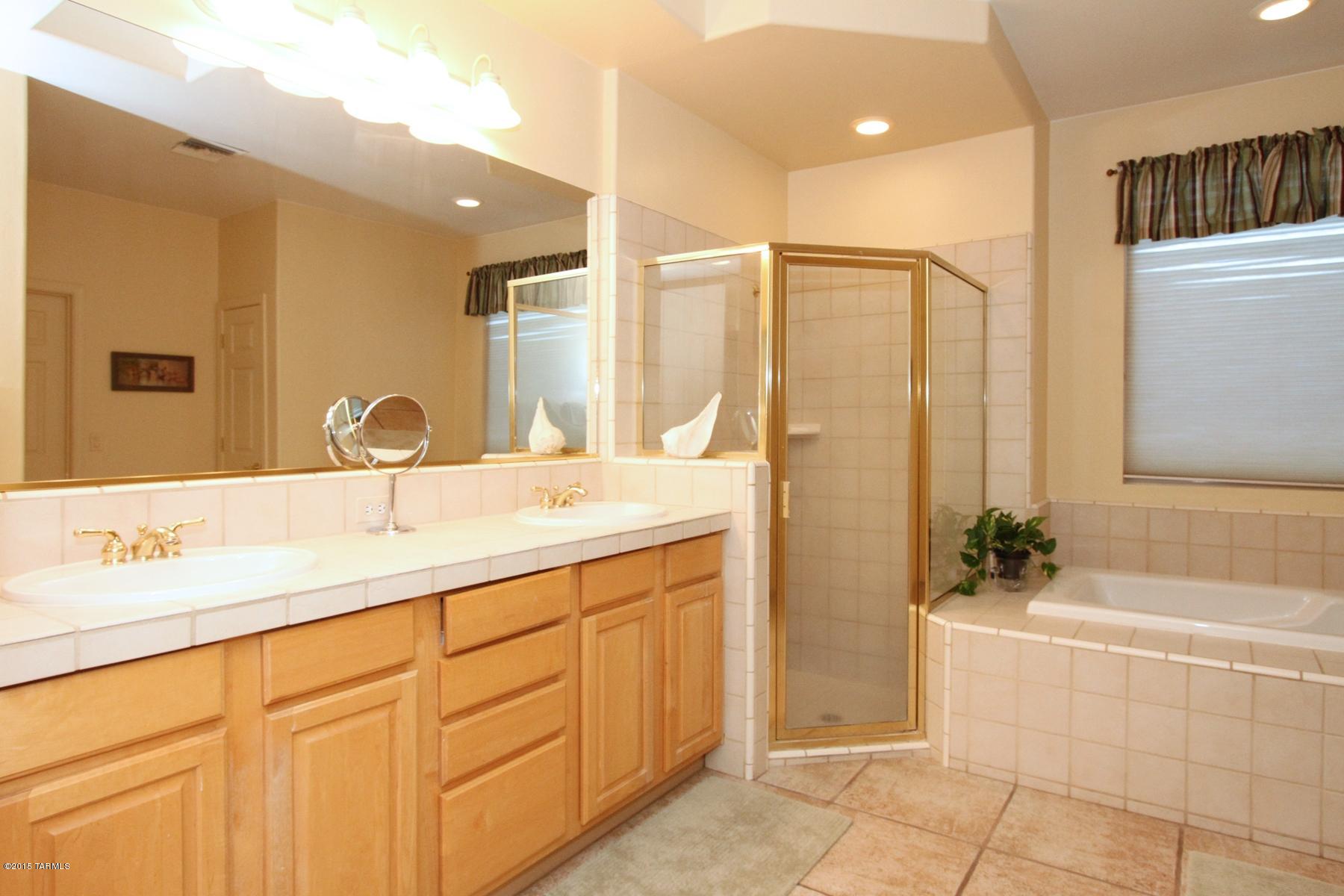 12136 North Copper Spring Trail Tucson, AZ 85755 - Photo 18 of 31